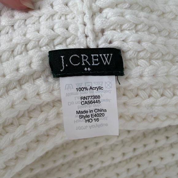 J Crew Factory Woven Ivory Infinity Scarf - Picture 2 of 6